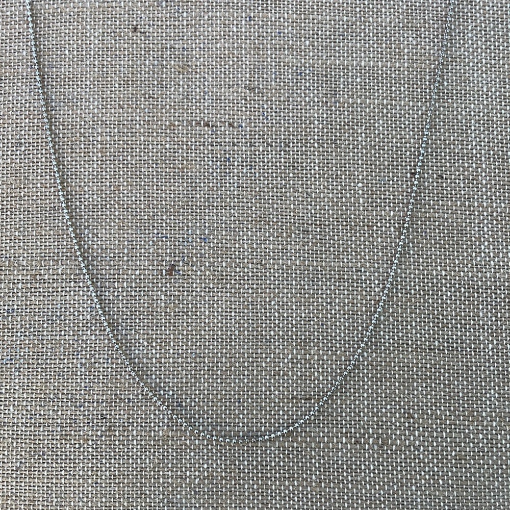 Origami Owl retired chain ball station 30”